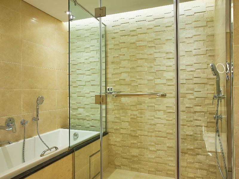 Mercure Dubai Barsha Heights Suites & Apartments image