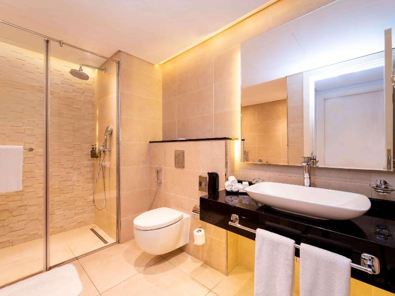 Mercure Dubai Barsha Heights Suites & Apartments image