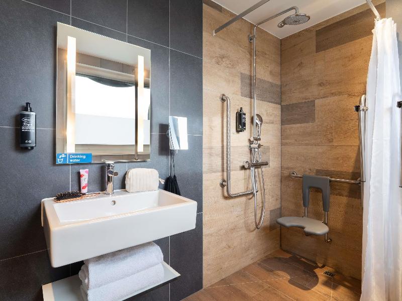 ibis Styles Geneve Palexpo Aeroport image