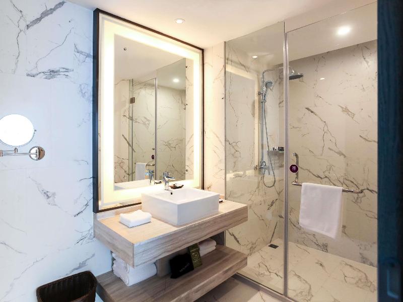 Mercure Shanghai Hongqiao South image