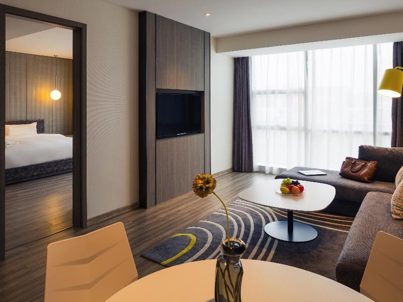 Mercure Shanghai Hongqiao South image