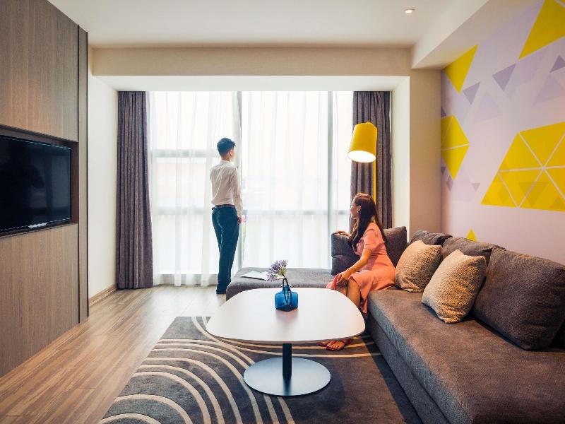 Mercure Shanghai Hongqiao South image