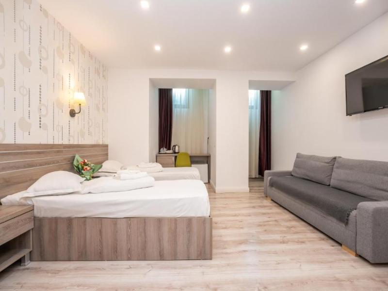 Hotel Liad City Center image
