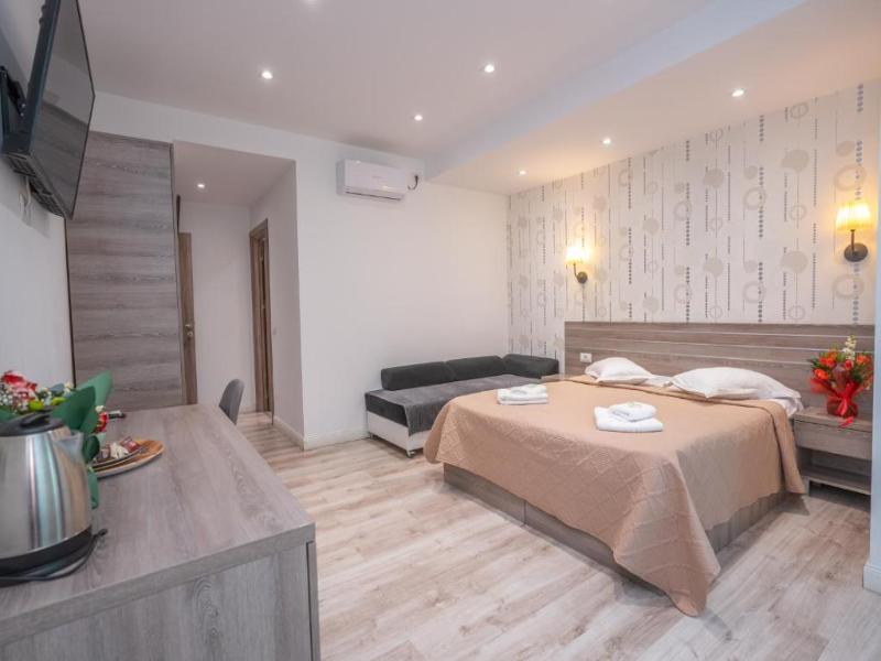 Hotel Liad City Center image