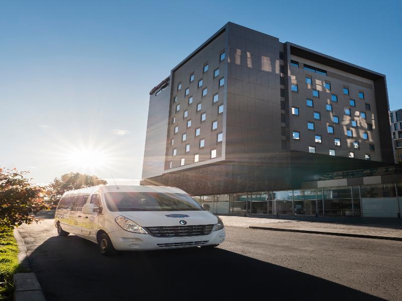 Hampton by Hilton Bogota Airport image