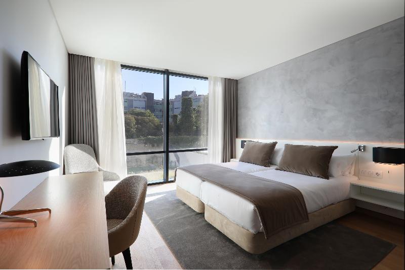 Iberostar Selection Lisboa image