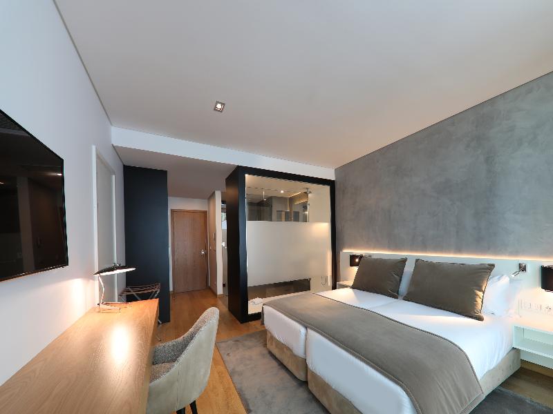 Iberostar Selection Lisboa image