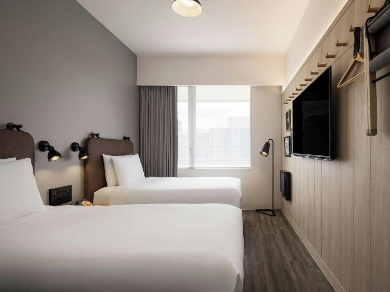 Moxy Tokyo Kinshicho image
