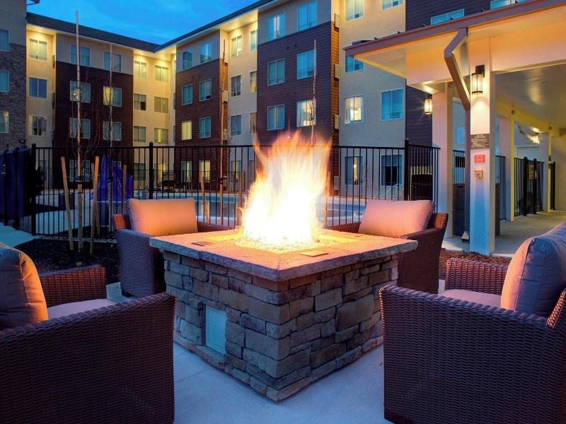 Fairfield Inn & Suites Boulder Broomfield/Interloc image