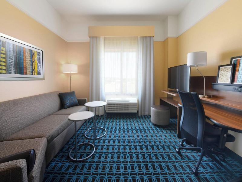 Fairfield Inn & Suites Fort Worth South/Burleson image