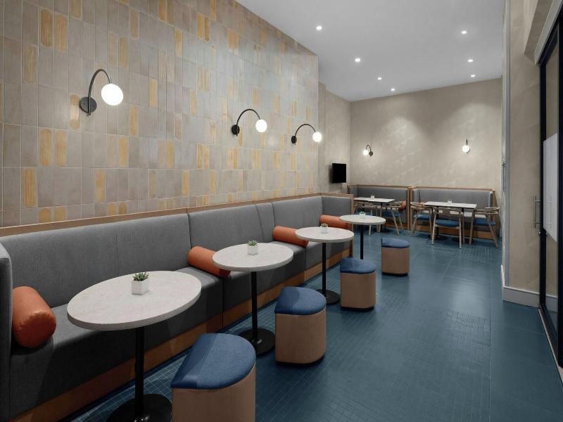 Courtyard by Marriott New York World Trade Center image