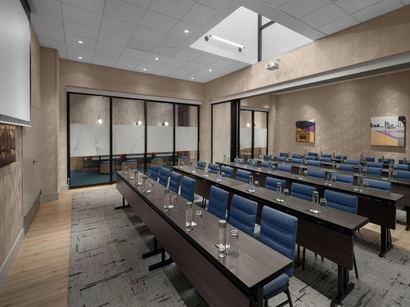 Courtyard by Marriott New York World Trade Center image