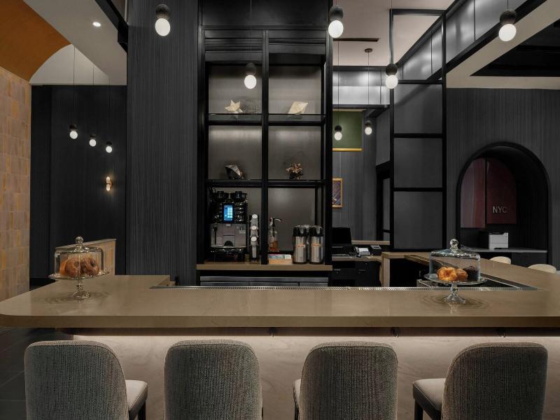 Courtyard by Marriott New York World Trade Center image
