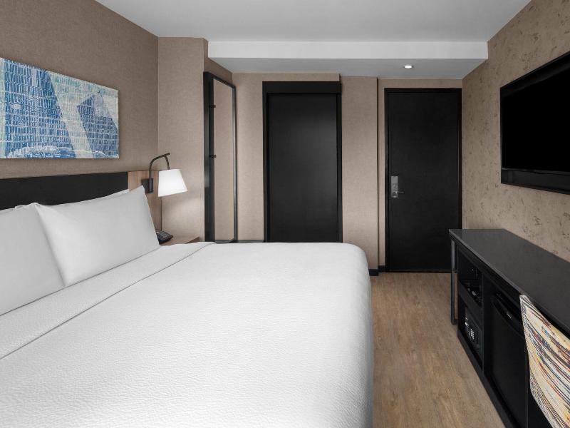 Courtyard by Marriott New York World Trade Center image