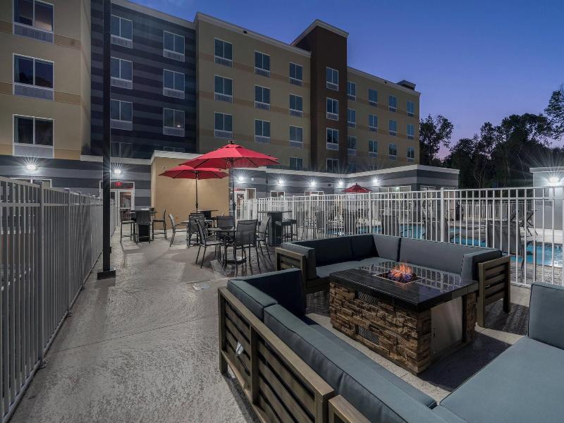 Fairfield Inn & Suites Gainesville I-75 image