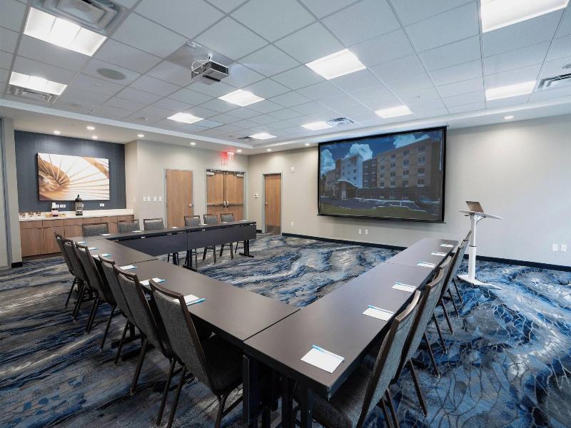 Fairfield Inn & Suites Gainesville I-75 image