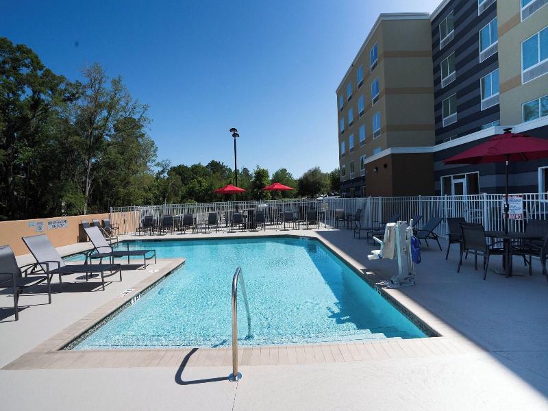 Fairfield Inn & Suites Gainesville I-75 image