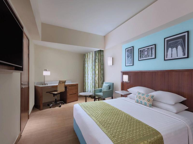 DOUBLE DELUXE KING BED — photo 4