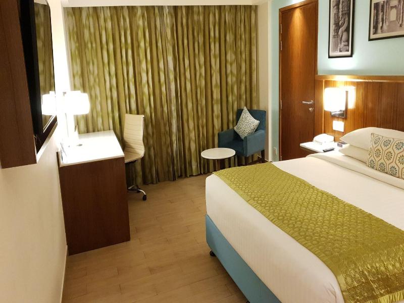 DOUBLE DELUXE KING BED — photo 9