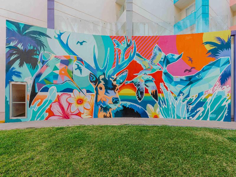 Garner Hotel Mazatlan Beach by IHG image