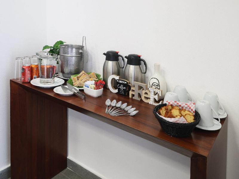 Garner Hotel Mazatlan Beach by IHG image