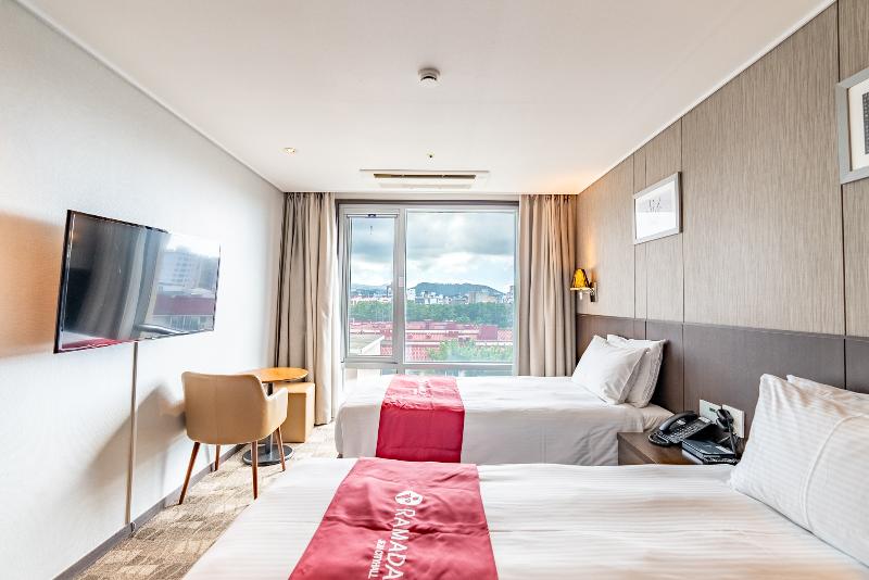 Ramada Jeju City Hotel image