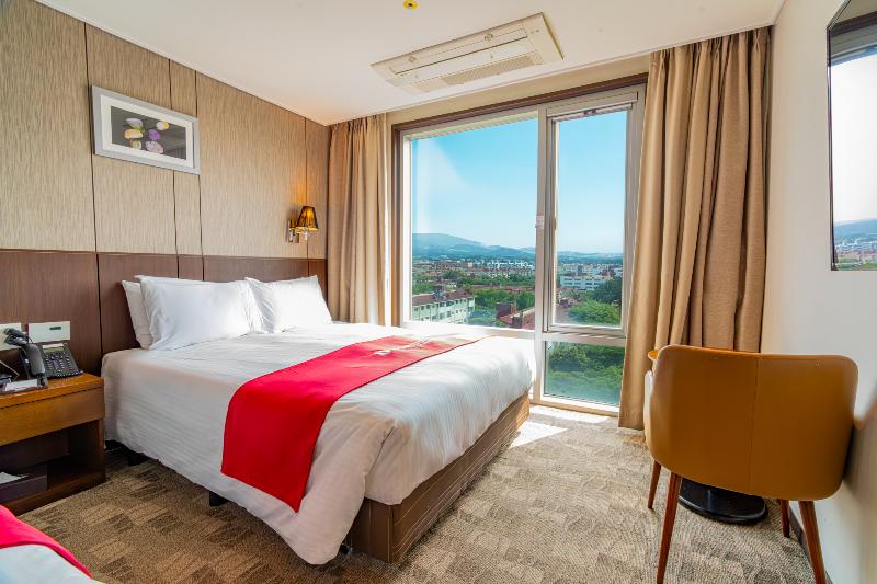 Ramada Jeju City Hotel image