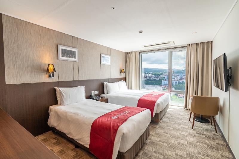 Ramada Jeju City Hotel image