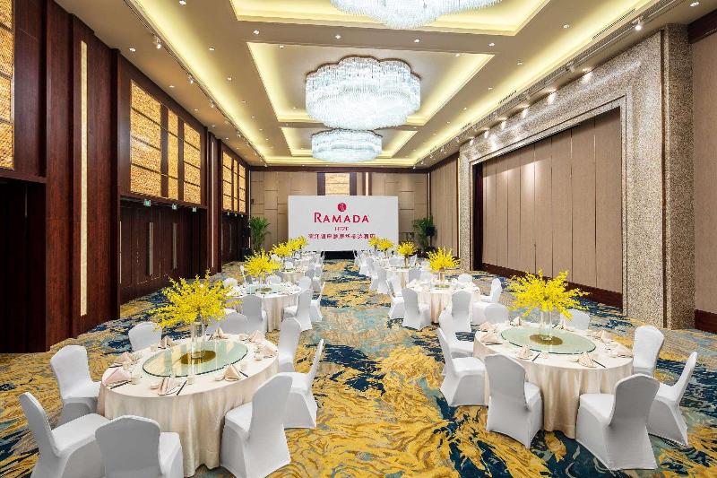 Ramada Heze image