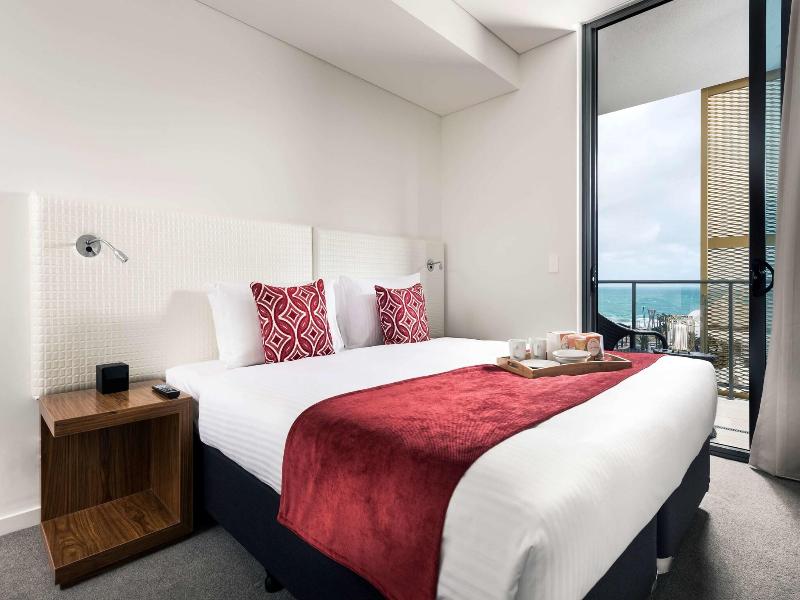 Ramada Vetroblu Scarborough Beach image