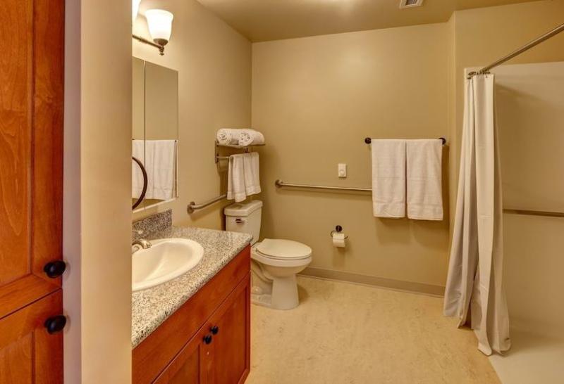 Clarion Hotel Suites image