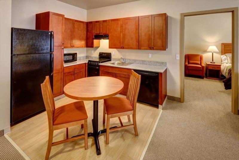 Clarion Hotel Suites image