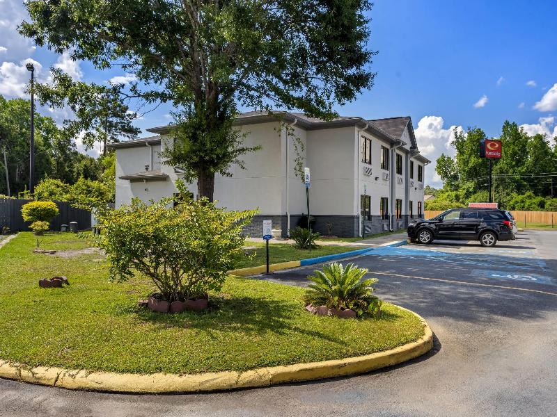 Econo Lodge Jesup GA image