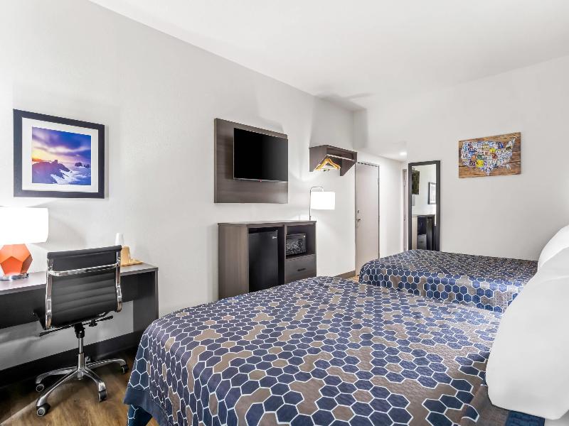 Econo Lodge Jesup GA image