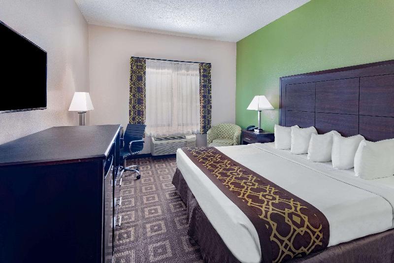 Econo Lodge Jesup GA image