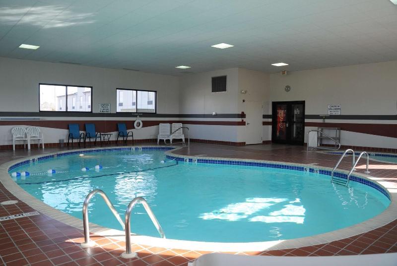 Baymont By Wyndham West Plains image