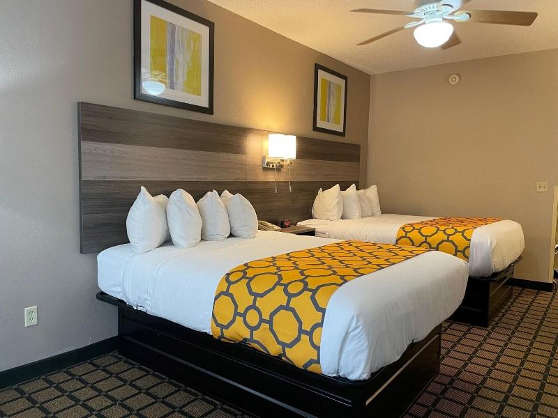 Baymont By Wyndham West Plains image