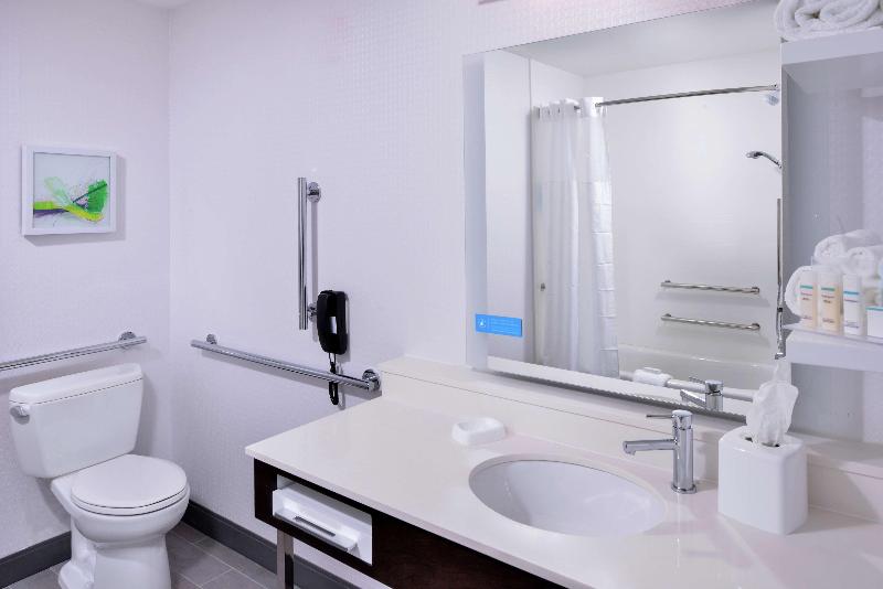 Hampton Inn & Suites Atlanta/Marietta image