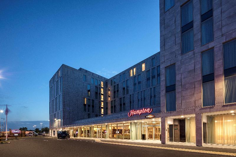 Hampton by Hilton Stansted Airport