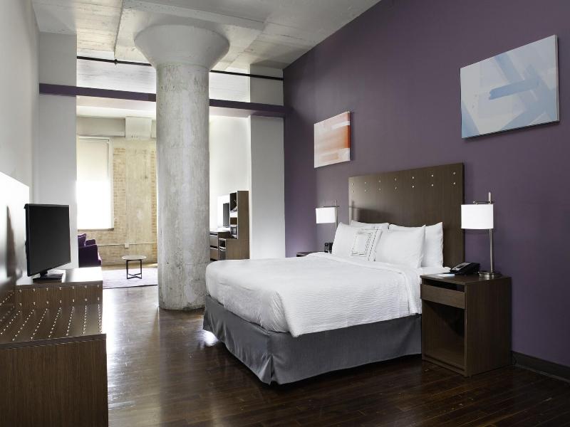 Fairfield Inn & Suites Dallas Downtown image