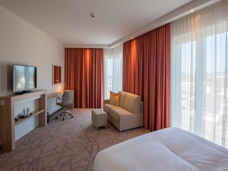 Hampton by Hilton Freiburg image