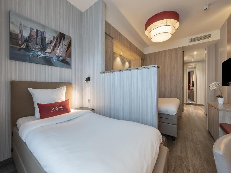Ramada The Hague Scheveningen image