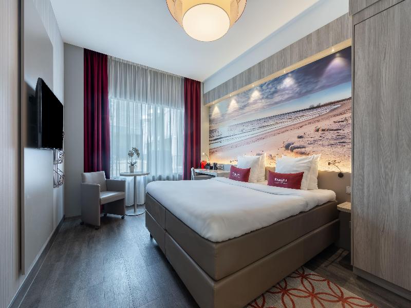 Ramada The Hague Scheveningen image