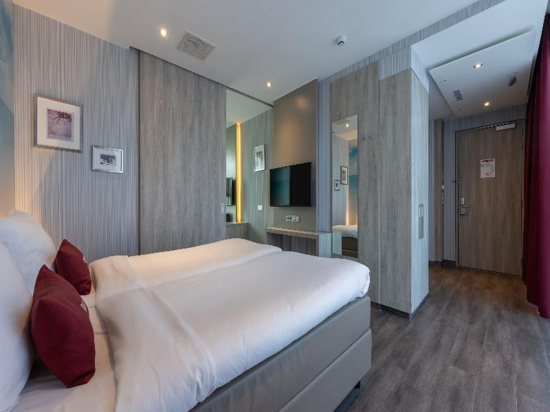 Ramada The Hague Scheveningen image