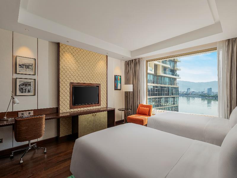 Hilton Da Nang image