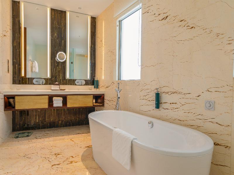 Hilton Da Nang image