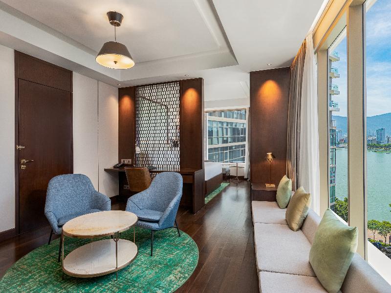 Hilton Da Nang image