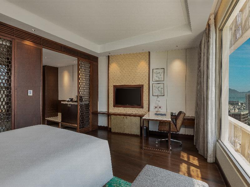 Hilton Da Nang image