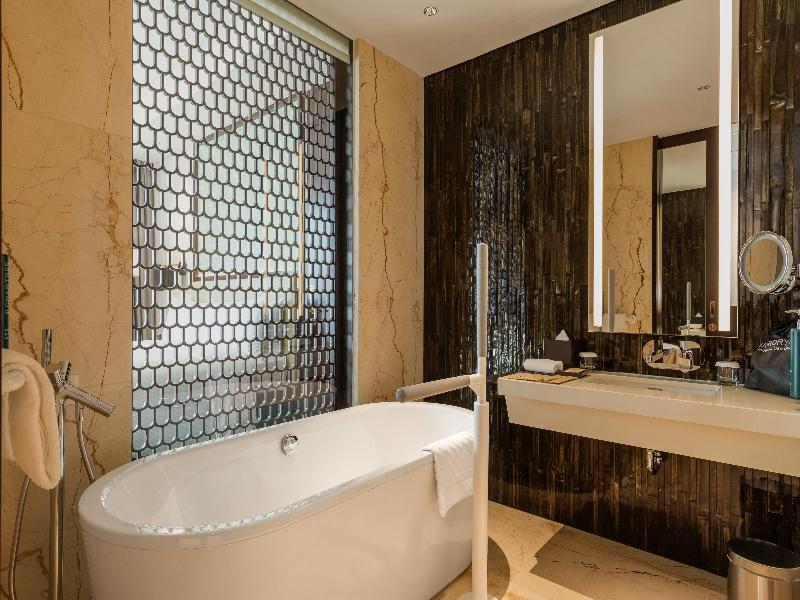 Hilton Da Nang image