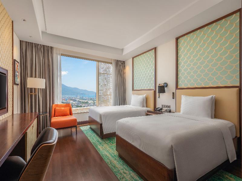 Hilton Da Nang image